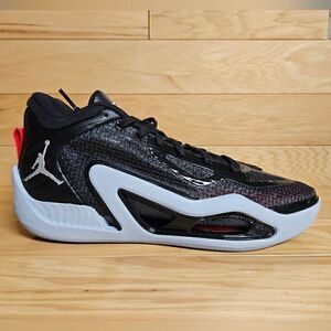 Jordan Tatum 1  Old School Size 10  Black Silver Mens Basketball Shoe DZ3323-001